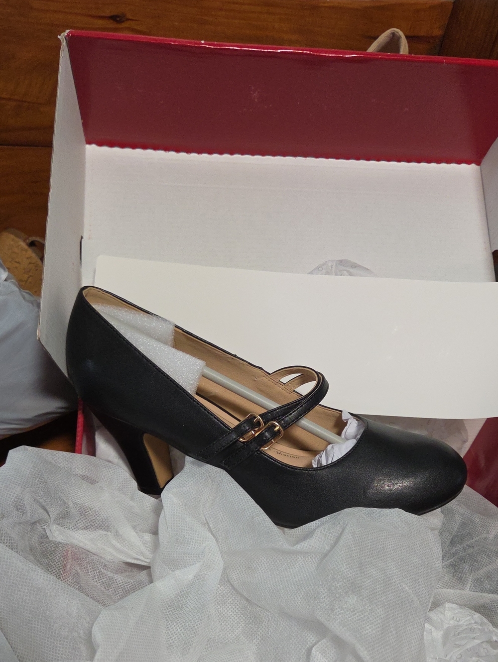Journee NWT Women’s Black Mary Jane Heel Pump • Size 8.5